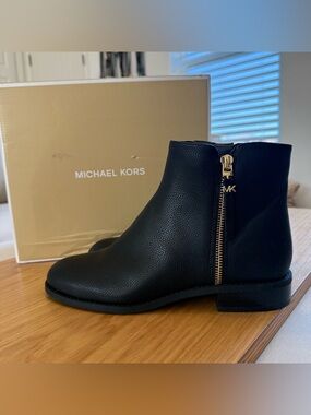 Michael Kors Britt Black Pebbled Faux Leather Ankle Boot Bootie with Gold Zipper